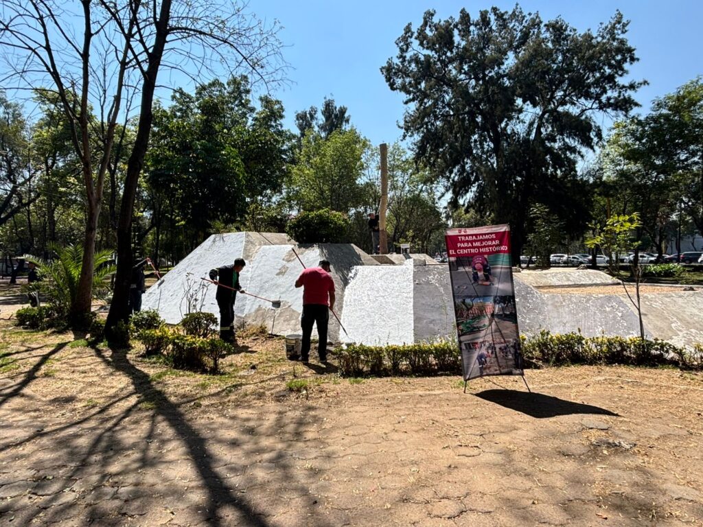CDMX refuerza espacio público en Centro Histórico