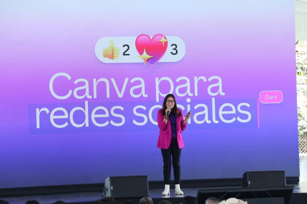 CDMX impulsa IA para mujeres emprendedoras