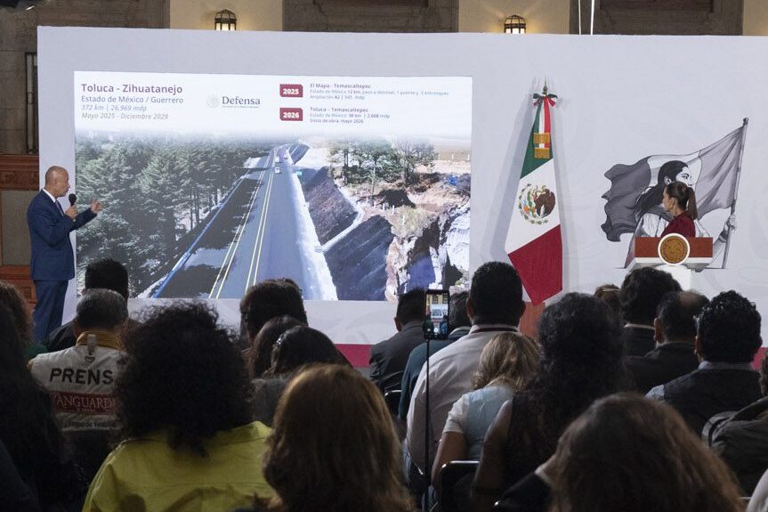 Sheinbaum impulsa red carretera nacional