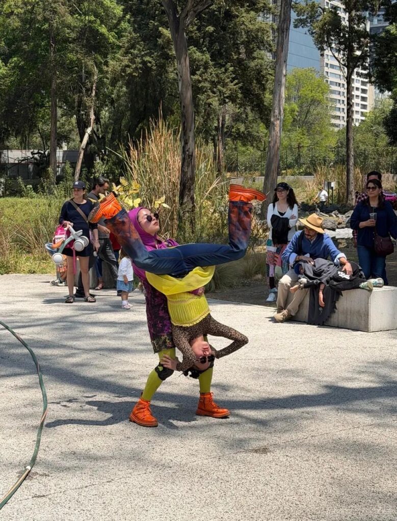 Mujeres y danza fortalecen redes colectivas