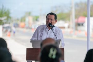 Gobernador de Yucatán Joaquín Díaz Mena