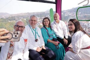 Inauguran teleférico en Uruapan con visión social