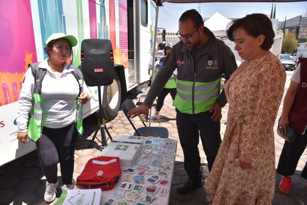 Feria del DIF promueve derechos de la niñez
