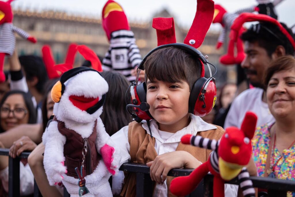 31 Minutos llena el Zócalo en Día de las Infancias