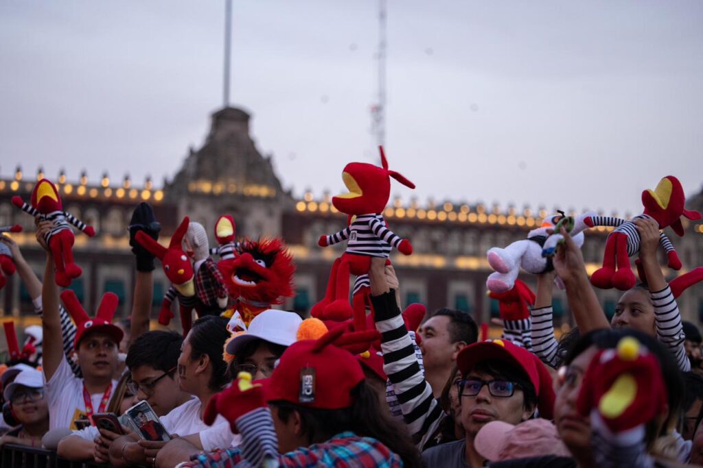 31 Minutos llena el Zócalo en Día de las Infancias