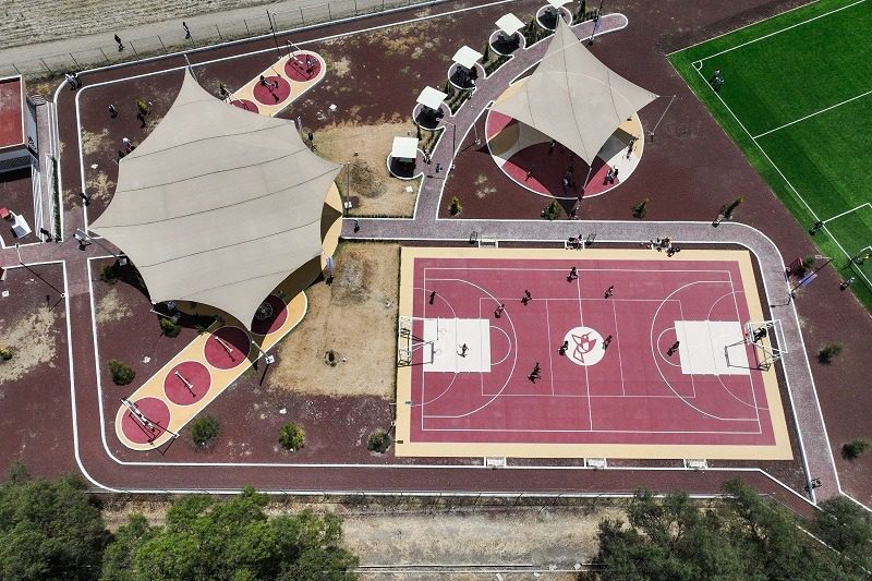 Delfina Gómez entrega unidad deportiva en Teotihuacán