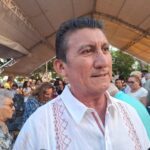 Bacalar protege su laguna y frena hoteles masivos