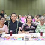 Llaven reconoce a madres de la Fiscalía de Chiapas