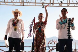 Acueducto Seri lleva agua y turismo sustentable