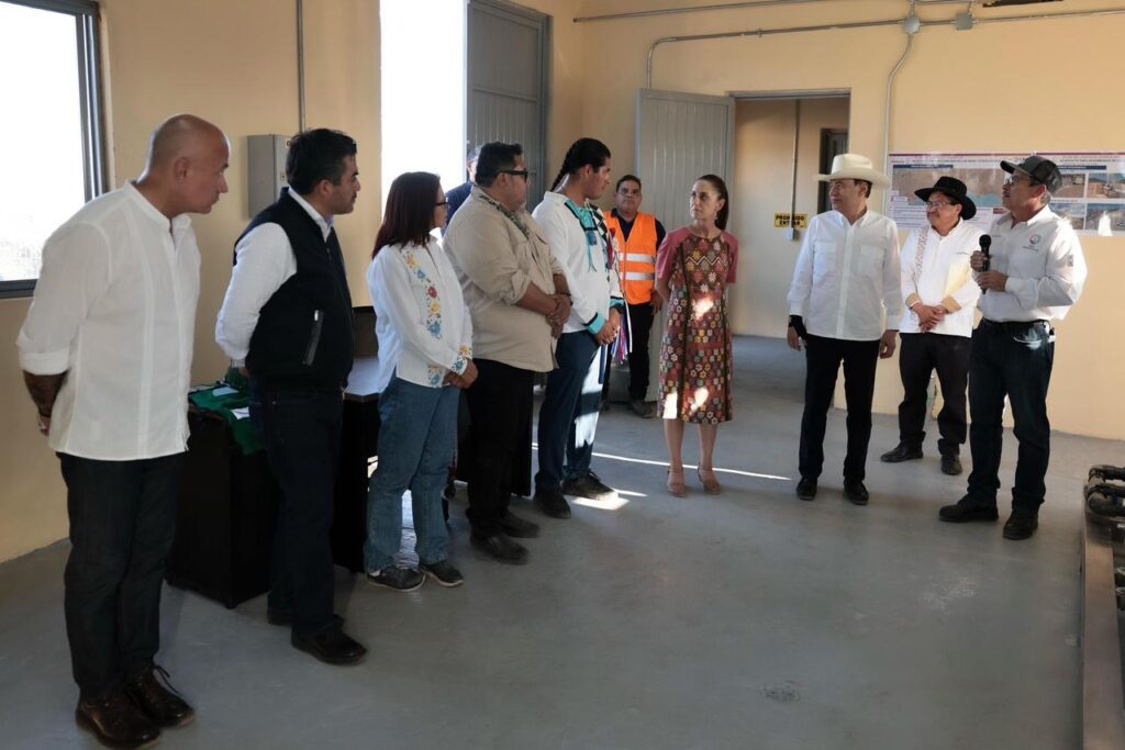 Acueducto Seri lleva agua y turismo sustentable
