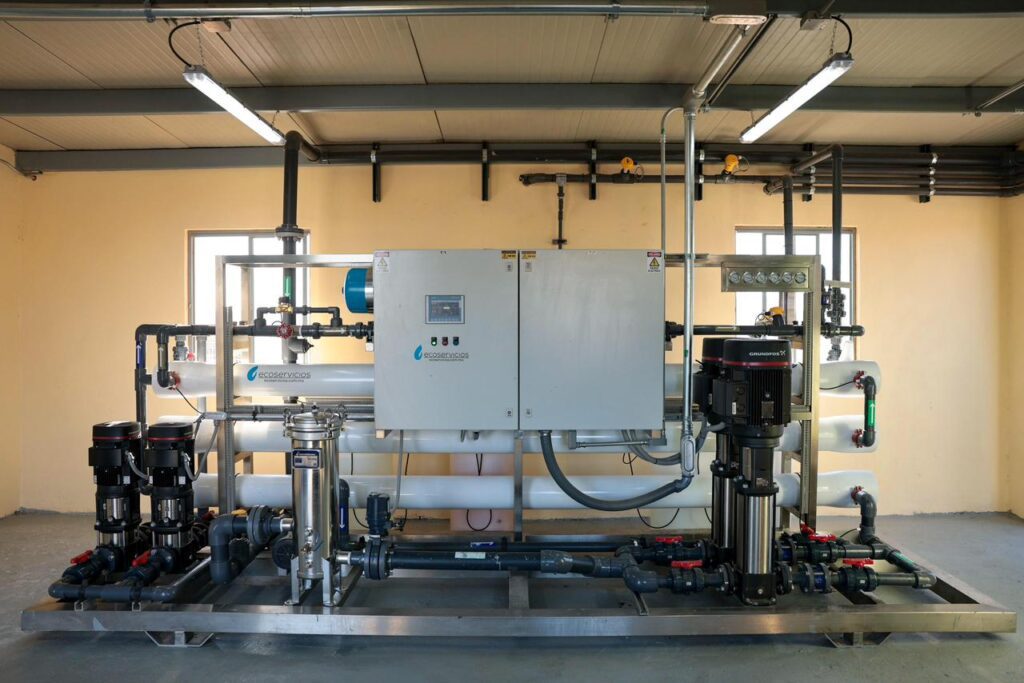 Acueducto Seri lleva agua y turismo sustentable