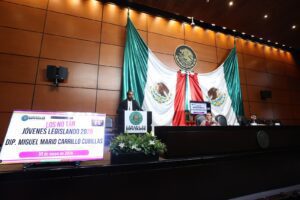 Reformas constitucionales destacan en seminario legislativo 2026