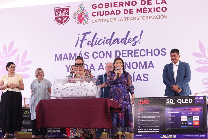 Clara Brugada impulsa justicia para las madres