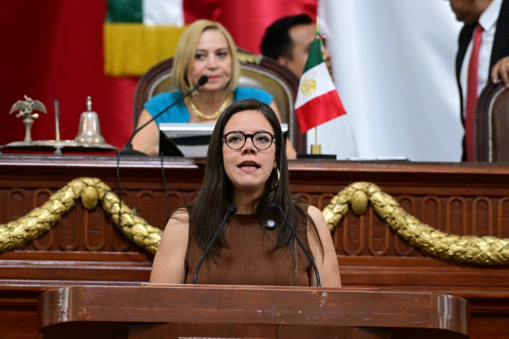 Exigen salario digno para trabajadores de limpia