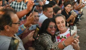 Sheinbaum fortalece apoyo a mujeres