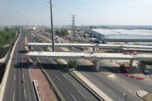 Circuito Mexiquense reduce carriles por obras