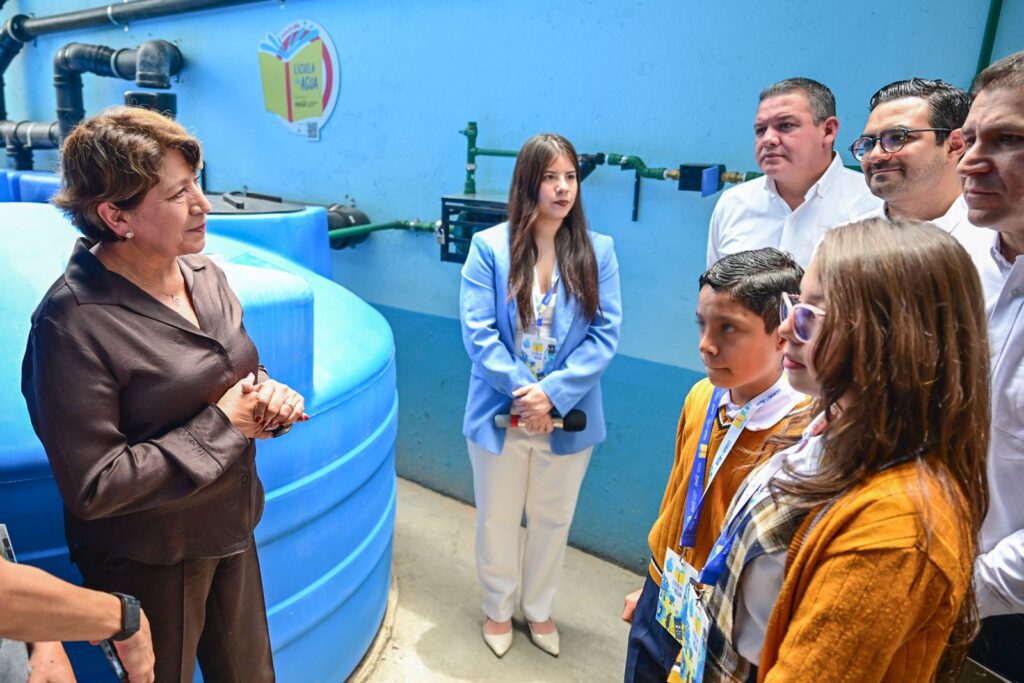 Edoméx celebra sistema mil de captación pluvial