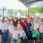 José Alfredo Contreras reconoce labor de padres en  Bacalar