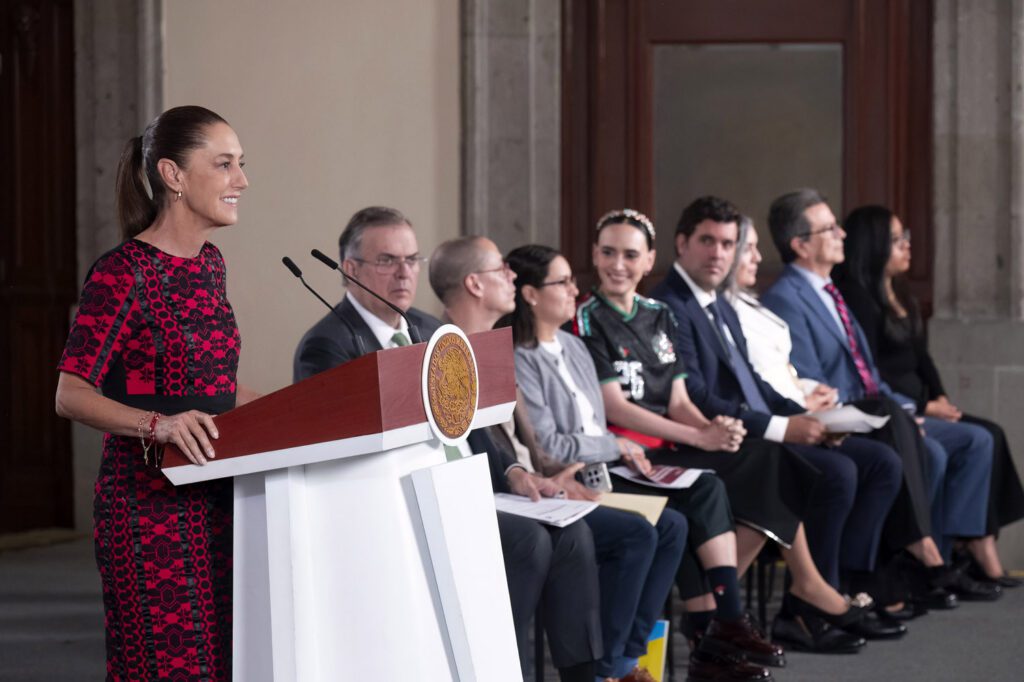 Sheinbaum acelera inversiones y reduce trámites