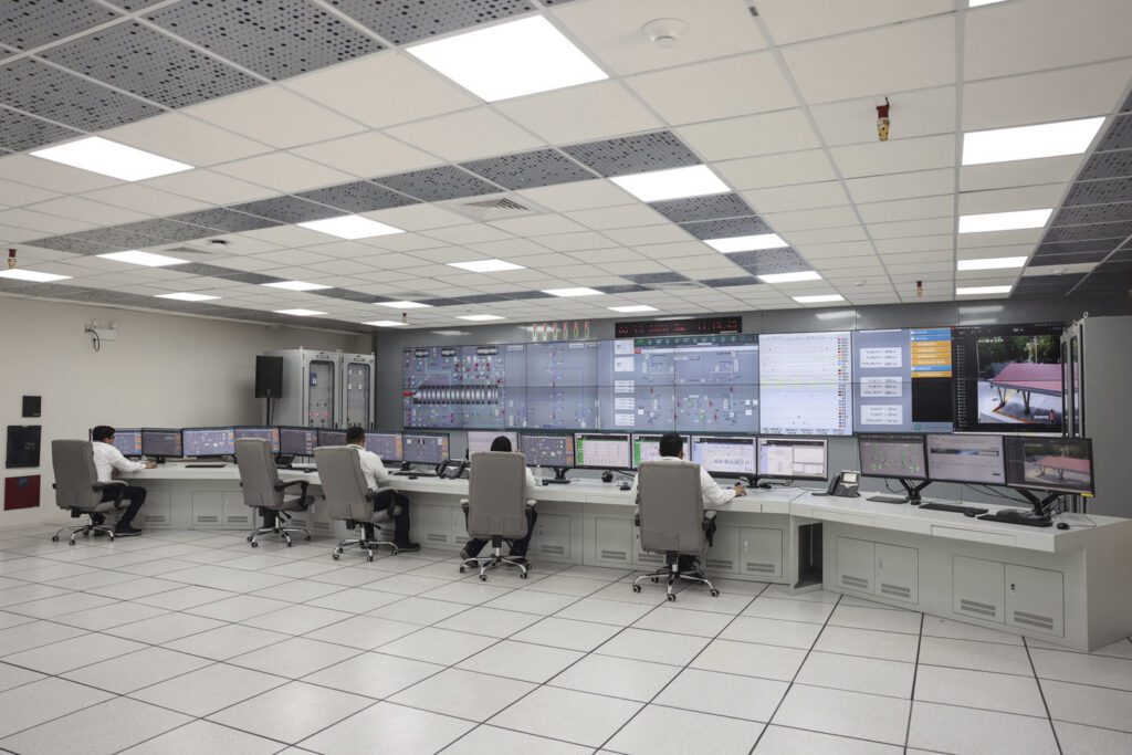 Sheinbaum fortalece soberanía energética en Colima