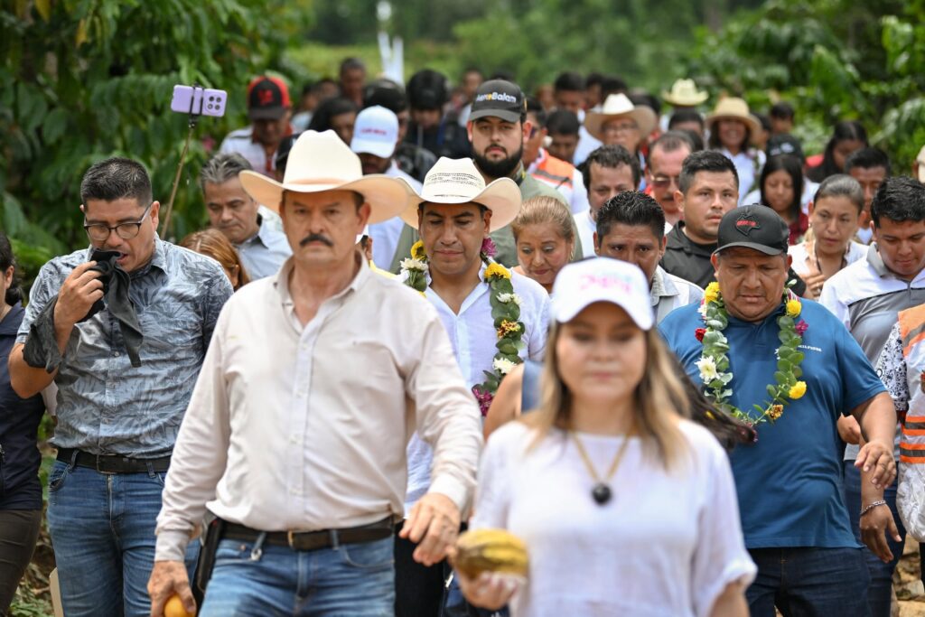 Gobernador Eduardo Ramírez Aguilar