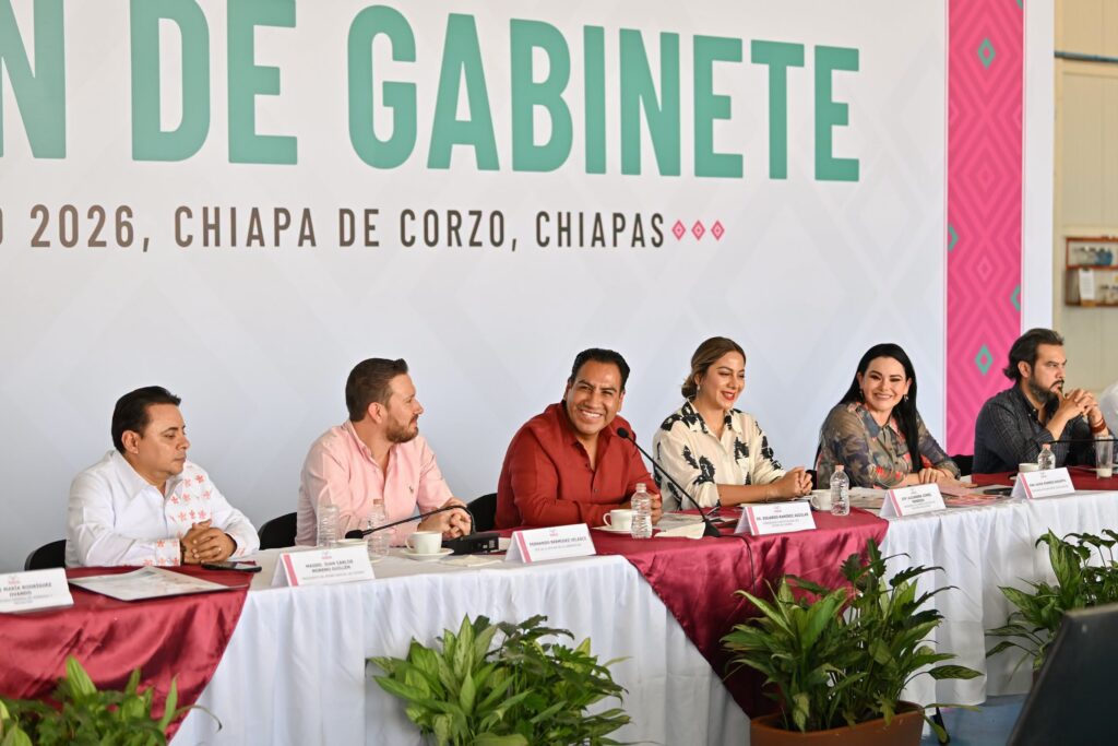 Gobernador Eduardo Ramírez Aguilar