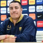 Efraín Juárez queda fuera de los Pumas