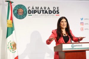 Kenia López pide romper pacto de impunidad