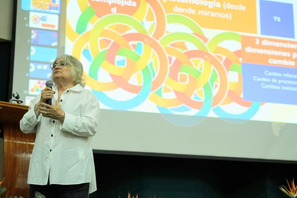 Trabajo social fortalece la salud en Edoméx