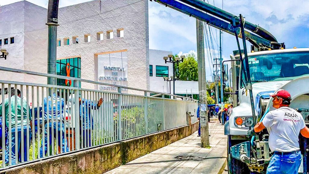 CAEM refuerza atención por lluvias en hospitales