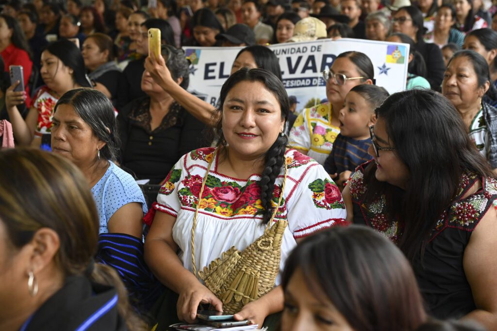 Entregan Pensión Mujeres Bienestar en Quiroga