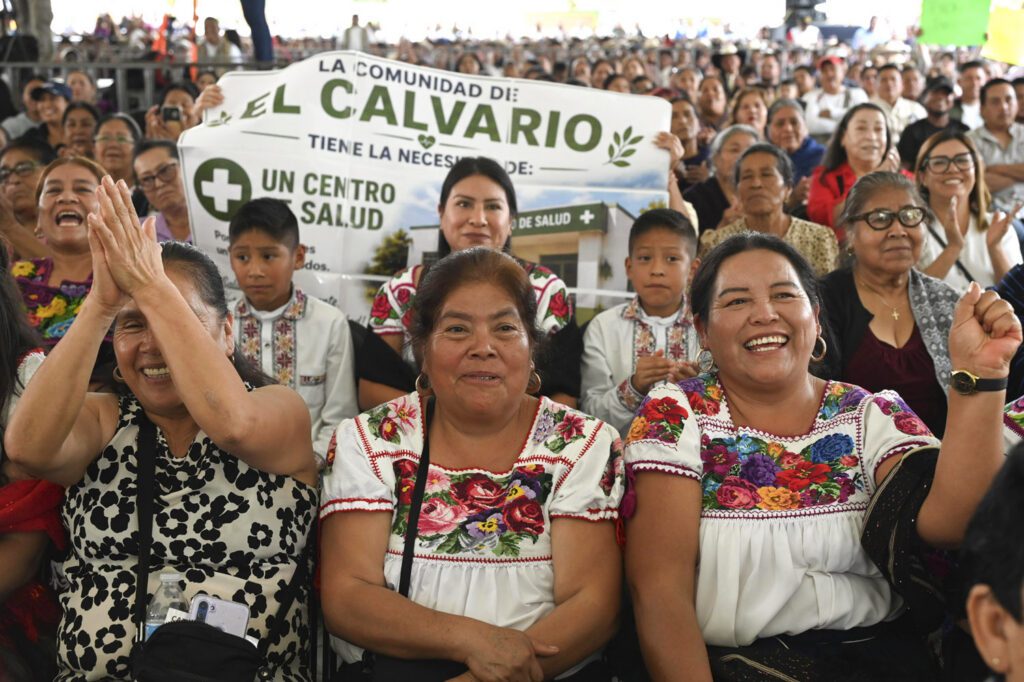 Entregan Pensión Mujeres Bienestar en Quiroga