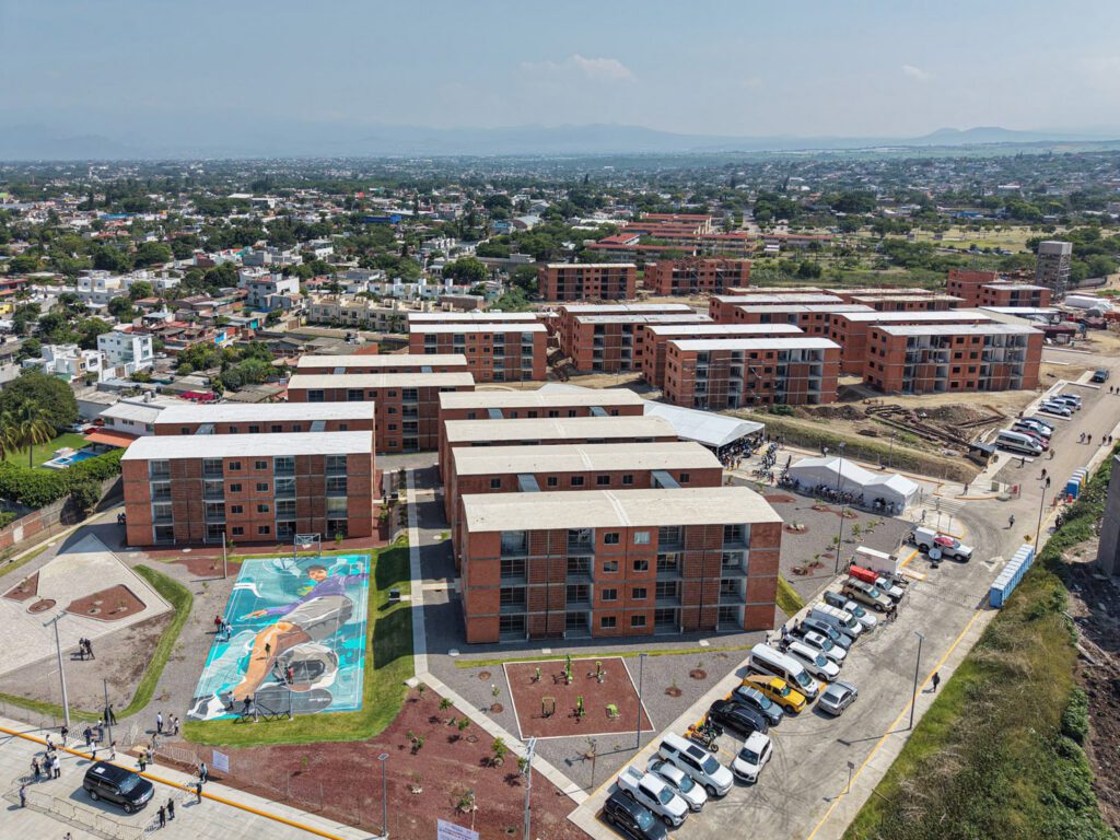 Sheinbaum refuerza vivienda y seguridad en Cuautla
