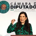 Kenia López pide recomponer relación con EU