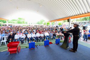 Gobernador Eduardo Ramírez Aguilar