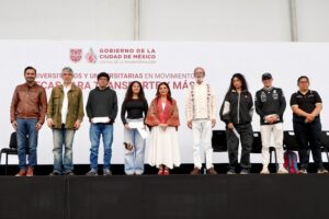 Brugada amplía beca para universitarios en CDMX
