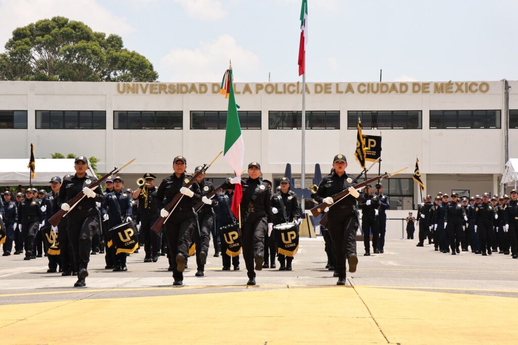 Brugada fortalece a la policía con nuevos incentivos