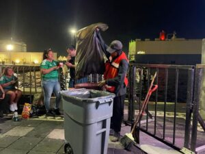 Mega Limpiatón fortalece cultura ambiental en el Mundial