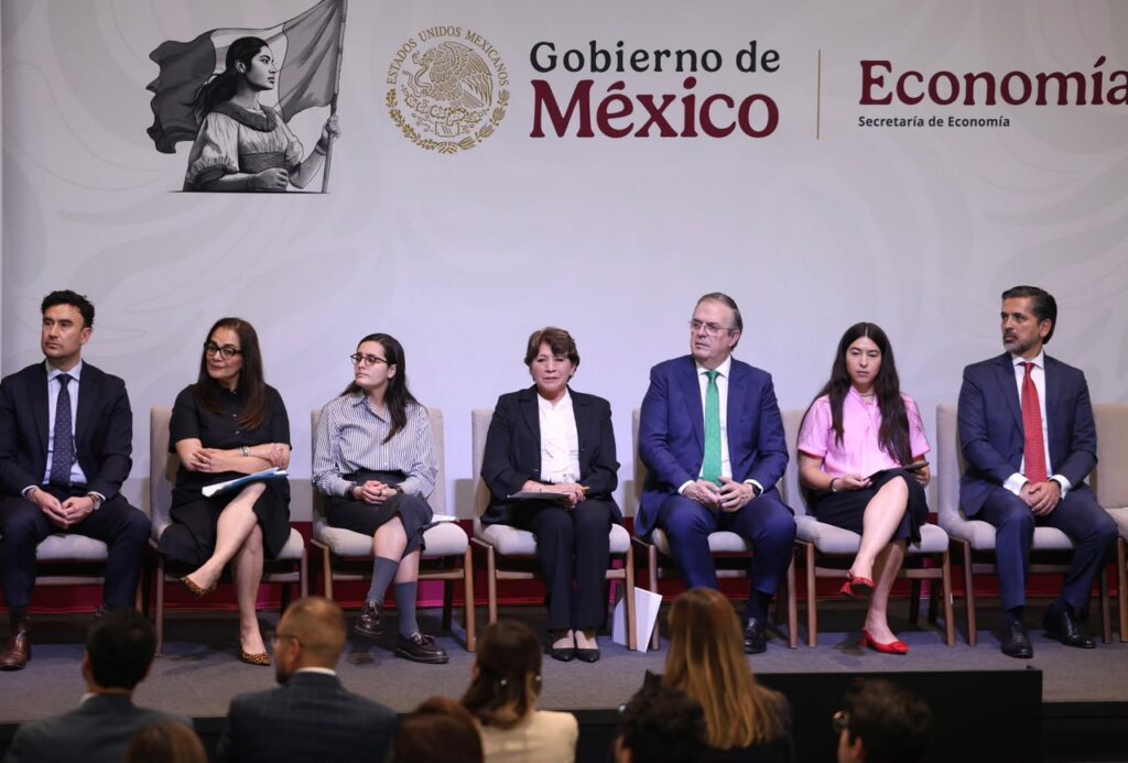 Edoméx impulsa industria del calzado con créditos