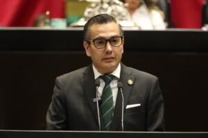 Proponen elevar aguinaldo hasta 30 días de salario