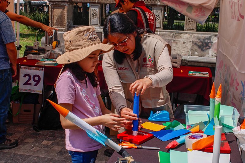 Ciencia toma la Alameda con talleres y experimentos