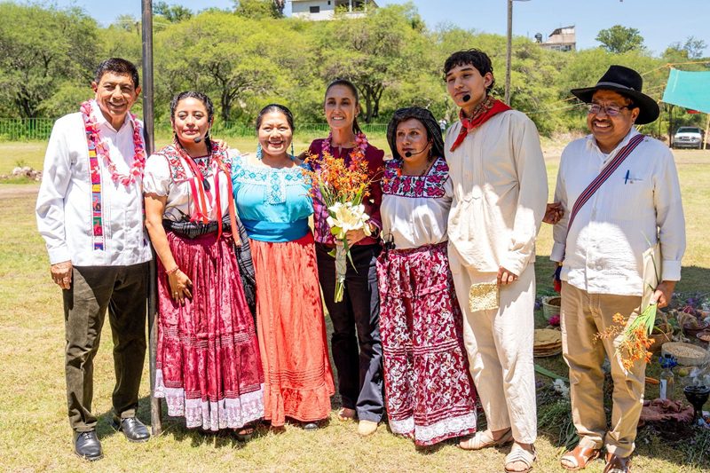 Sheinbaum anuncia que la UNRC abrirá sus puertas a rechazados de la UNAM