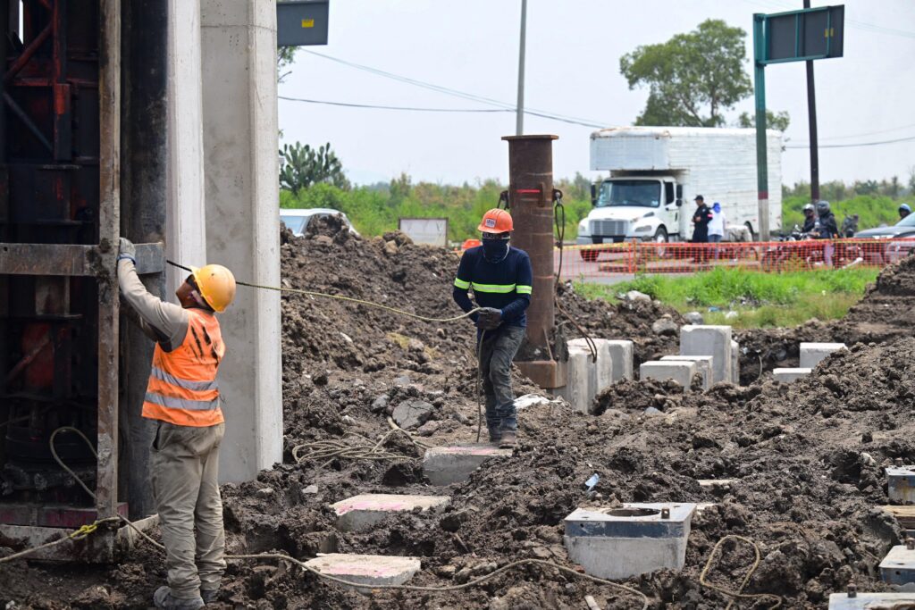Avanza puente Peñón-Texcoco al 51.88%