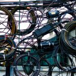 Alcaldía Cuauhtémoc retira 500 metros de cableado en desuso